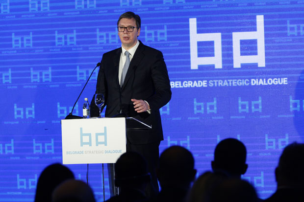 Председник Србије: На власт се не долази тестером, већ изборима